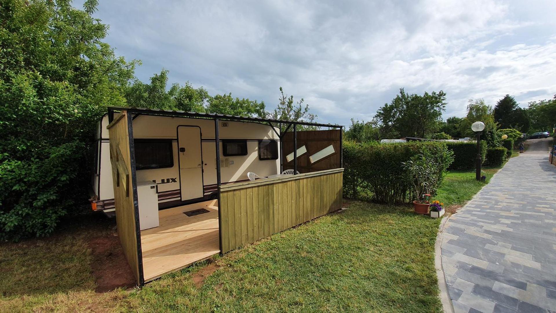 Mandel Camping Полознок Номер фото