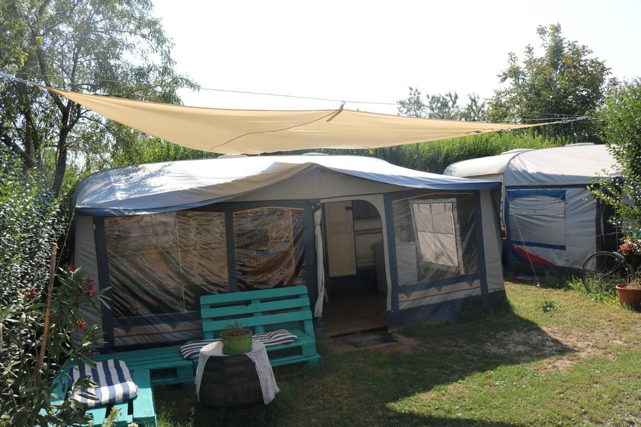 Mandel Camping Полознок Номер фото